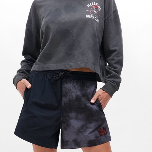 Quiksilver x Stranger Things Tie Dye/Black Patterned Swim Volley Shorts - Picture 3 of 10
